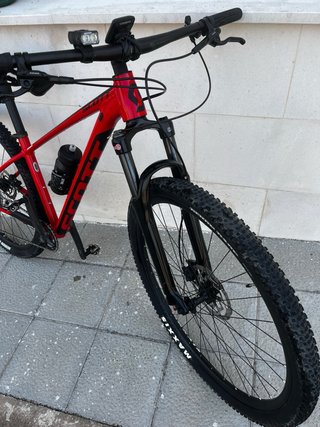 Bicicleta de Montaña Scott Scale Roja