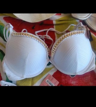Bikini Hunkemöller blanco Talla 95C y S