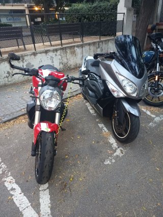 Yamaha T-Max 2010