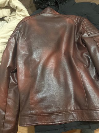 Chaqueta de cuero marrón