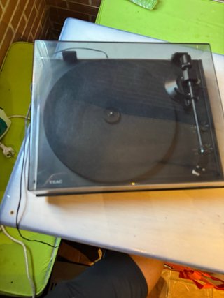 Tocadiscos TEAC Bluetooth Negro