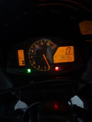 Honda CBR600RR Negra y Amarilla
