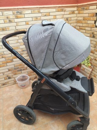 Inglesina Aptica XT Silla y Capazo Gris