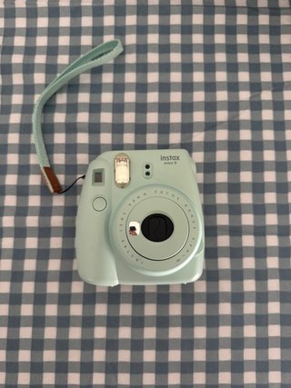 Cámara Instax Mini 9 Fujifilm Con Álbum Y Funda