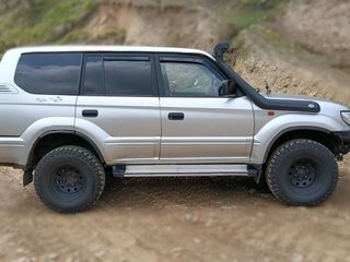 TOYOTA land cruiser