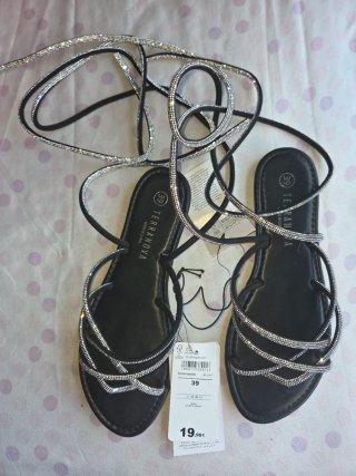 Sandalias Tiras Brillos Terranova Negras Plata