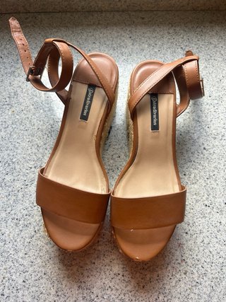 Sandalias Cuña Stradivarius Talla 36 Marrones