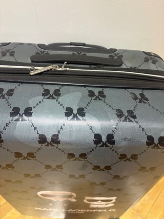 Maleta Karl Lagerfeld 23kg