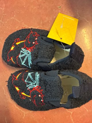 Scarpine bimbo blu con draghi rossi 26size shoe