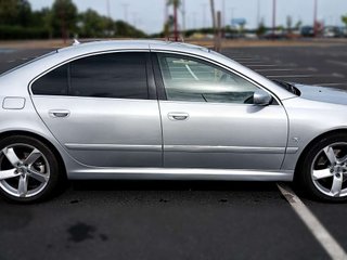 PEUGEOT 607