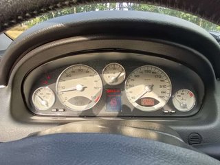 PEUGEOT 607