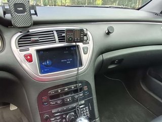 PEUGEOT 607