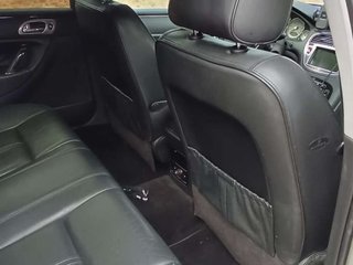 PEUGEOT 607