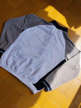 Sudadera Champion Retro Gris y Blanca