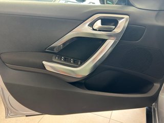 Peugeot 2008 1.6 HDI 100 CV ALLURE 2017