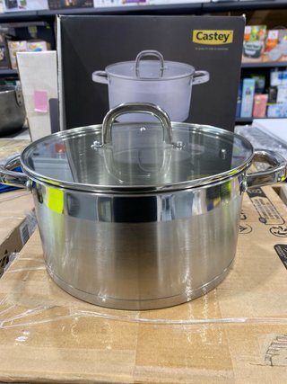 Olla de Metal con Tapa de Cristal 24cm