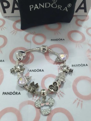 Pulsera Pandora Plata Charms Disney Corazones