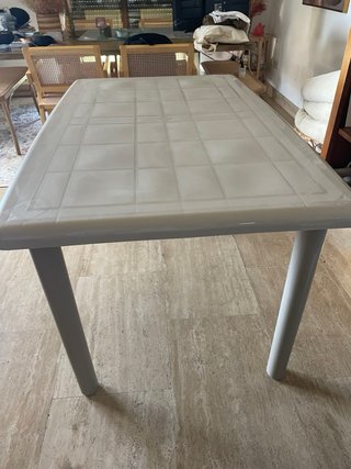 Mesa jardín polipropileno reciclado Olot beige