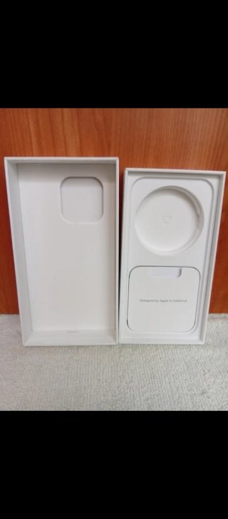 Caja IPHONE 14 PRO