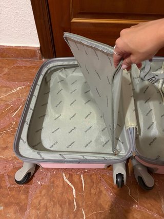 Maleta de viaje con ruedas