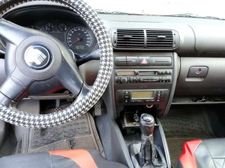 SEAT leon