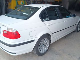 BMW serie 3