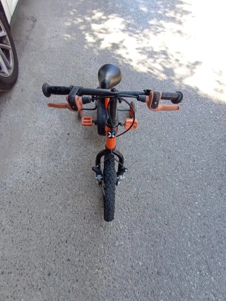 Bicicletas Montaña Azul y Blanca