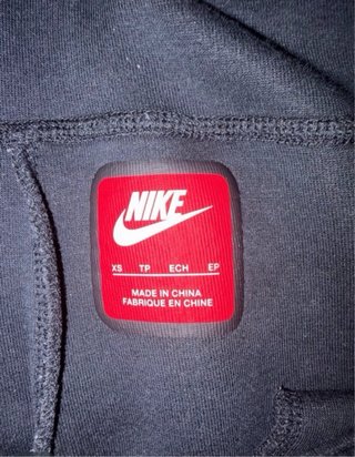Pantalón deportivo Nike negro