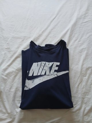 Lote de  Sudadera y Camiseta Nike Talla XL