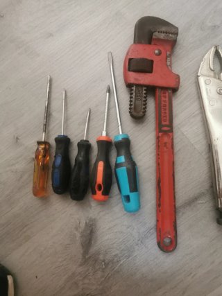 Lote de herramientas manuales