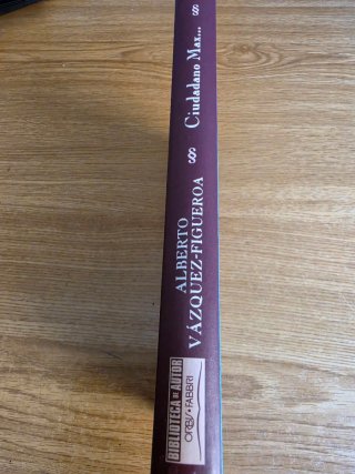 Libro Alberto Vázquez Figueroa
