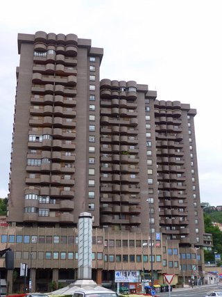SE VENDE TRASTERO (DEUSTO-BILBAO)