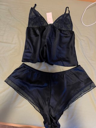 Pijama Women Secret con etiquetas