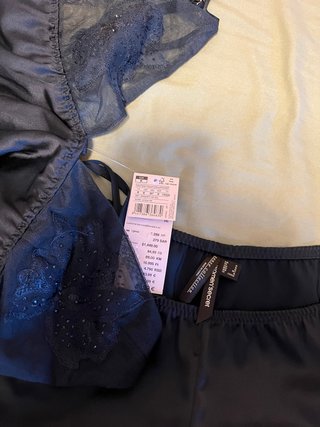Pijama Women Secret con etiquetas