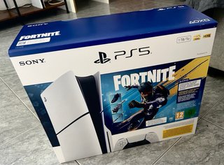 PS5 SONY Slim 1TB Edición Disco fornite flowering