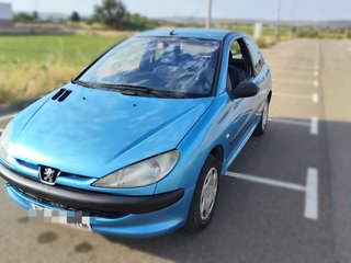 PEUGEOT 206+