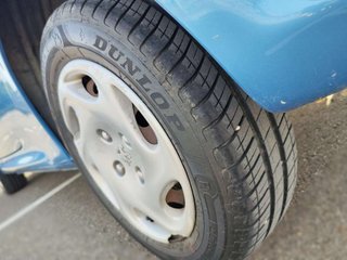 PEUGEOT 206+