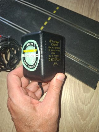 Scalextric: Pista, 2 Mandos y Transformador