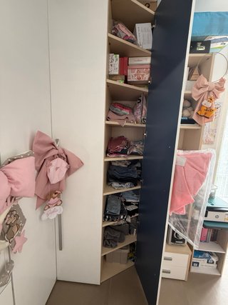 Armadio ad angolo per cameretta 150x150x260 cm