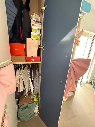 Armadio ad angolo per cameretta 150x150x260 cm