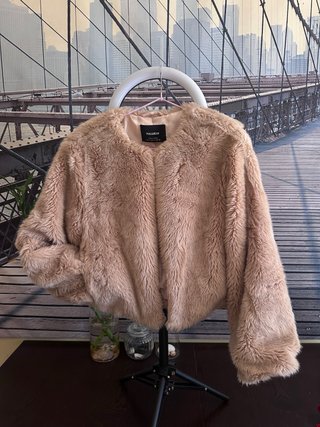 Chaqueta pelo sintético Pull&Bear rosa