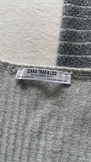Mono Zara Gris Talla M