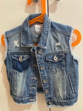 Chaqueta vaquera niña Zara con borreguito