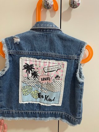 Chaqueta vaquera niña Zara con borreguito