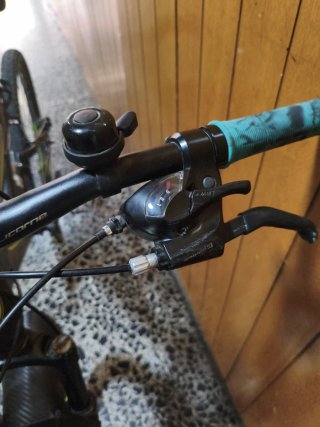 Bicicleta Enduro Licorne 27.5 Negra