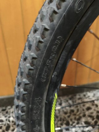 Bicicleta Enduro Licorne 27.5 Negra