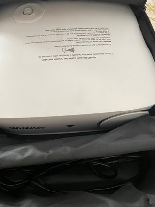 Proyector nuevo  Wimius con mochila, sin mando