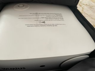 Proyector nuevo  Wimius con mochila, sin mando