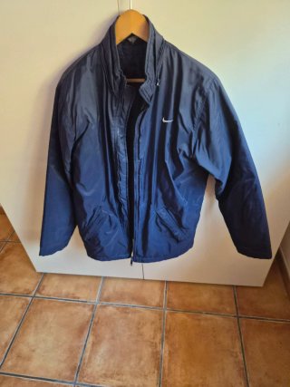 Chaqueta impermeable Nike azul