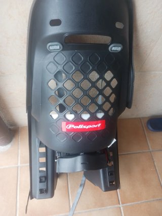 Silla bici infantil Joy en buen estado. Ventilada.